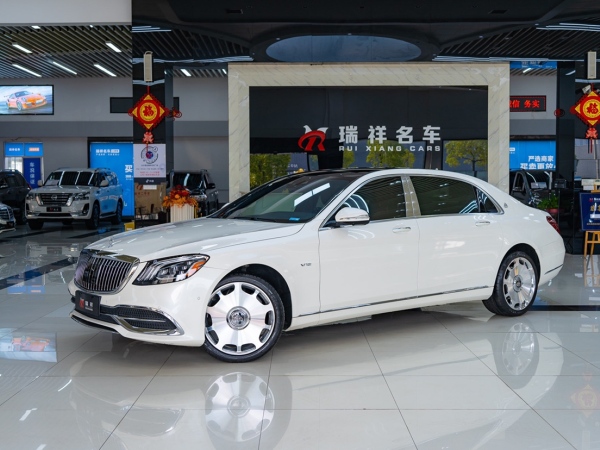 奔驰 迈巴赫S级  2018款 S 560 4MATIC