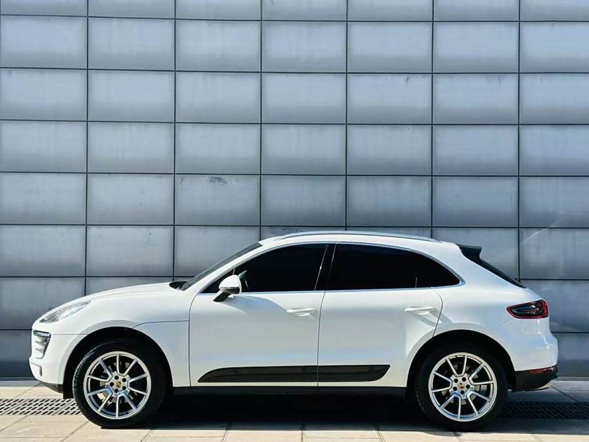 保時(shí)捷 Macan  2014款 Macan 2.0T圖片