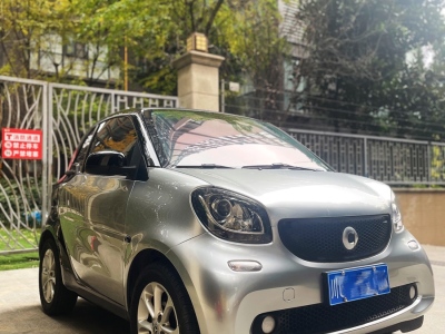 2016年05月 smart fortwo 1.0L 52千瓦硬頂靈動版圖片