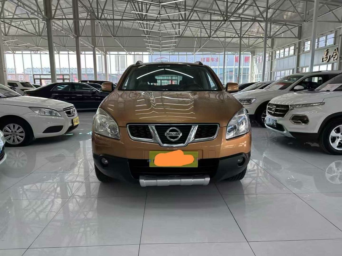日產(chǎn) 帥客  2014款 1.5 標(biāo)準(zhǔn)型5座圖片