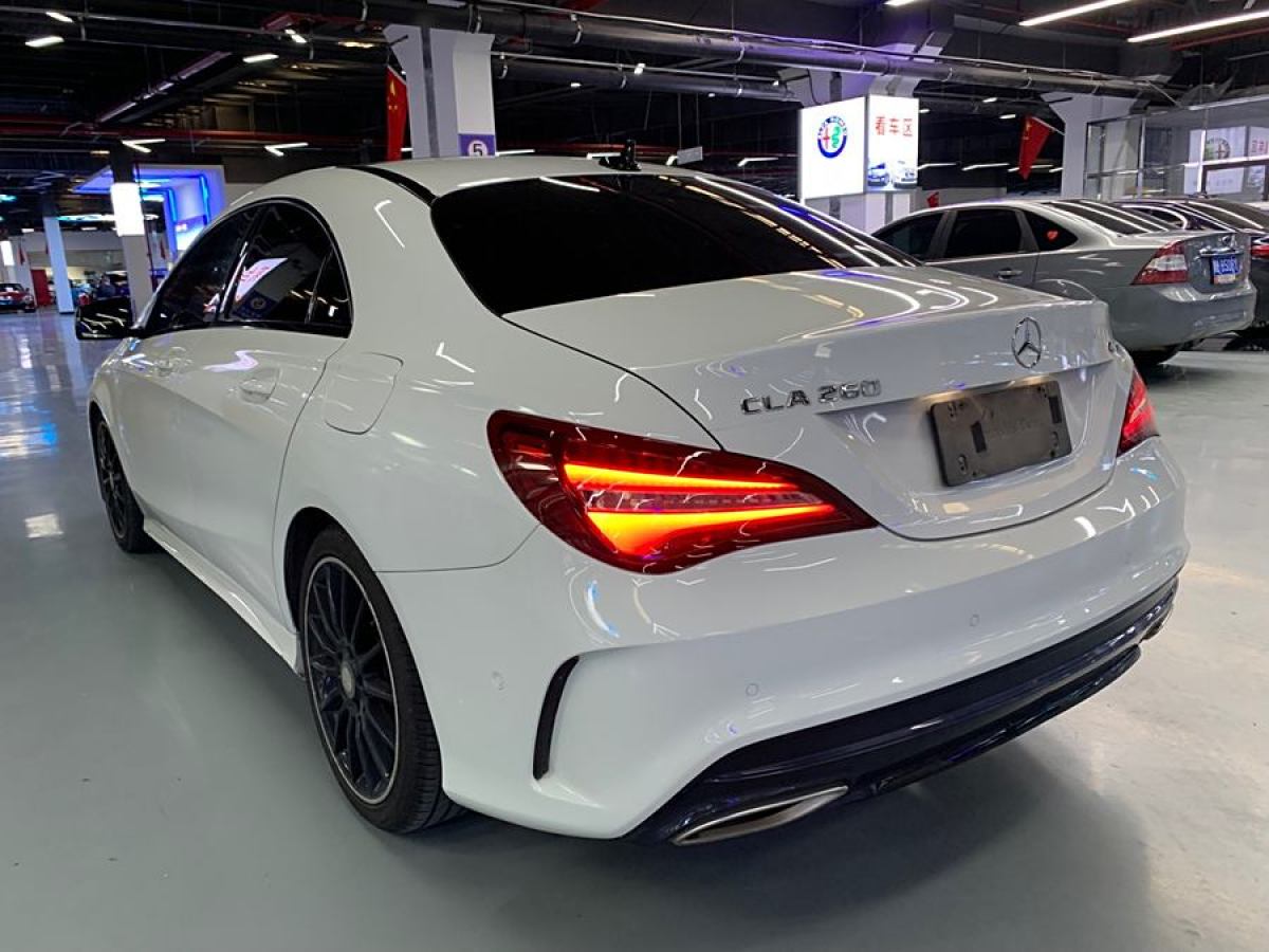 2016年7月奔馳 奔馳CLA級(jí)  2016款 改款 CLA 260 4MATIC