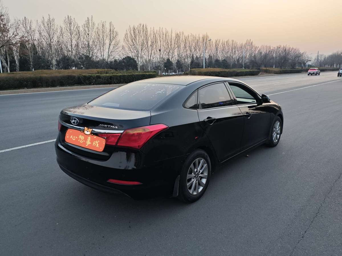 現(xiàn)代 名圖  2014款 1.8L 自動舒適型GL圖片