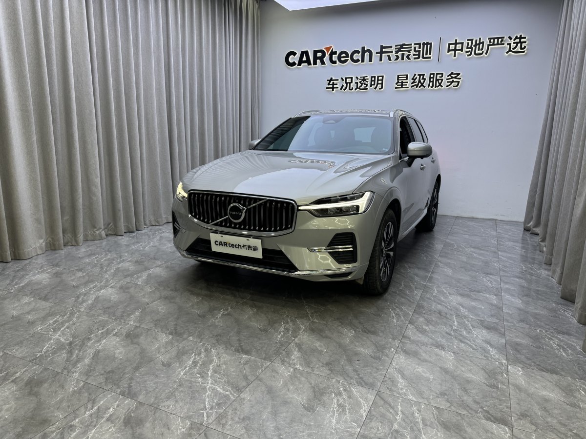 2022年8月沃爾沃 XC60  2023款 B5 四驅(qū)智逸豪華版