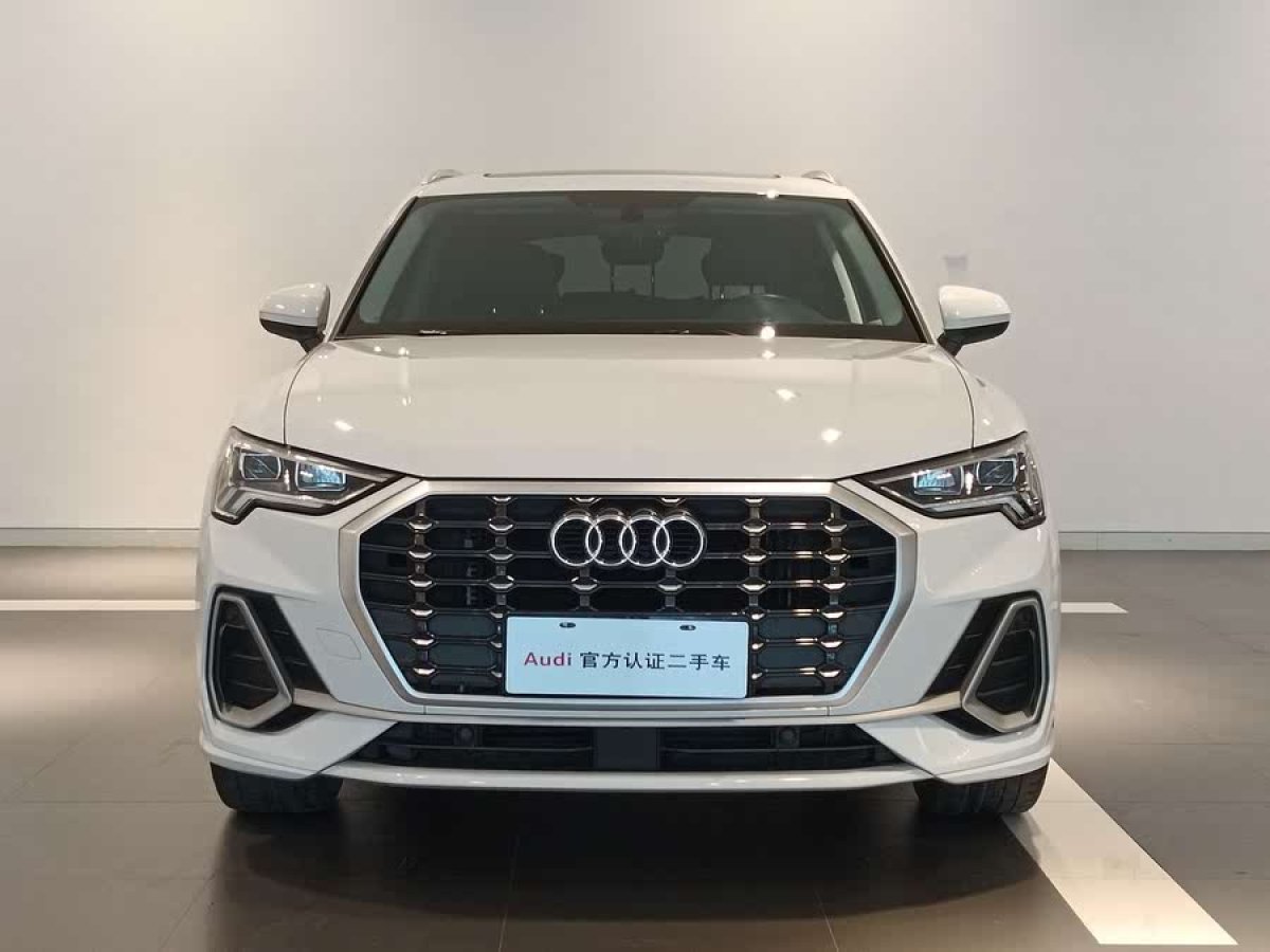 奧迪 奧迪Q3  2021款 40 TFSI 時(shí)尚動感型圖片