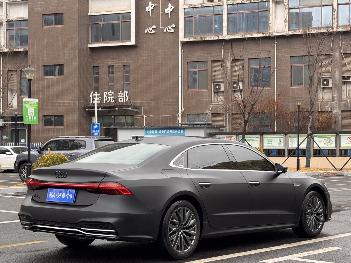 奧迪 奧迪A7L  2024款 45TFSI S-line 筑夢(mèng)型 流晶套裝圖片