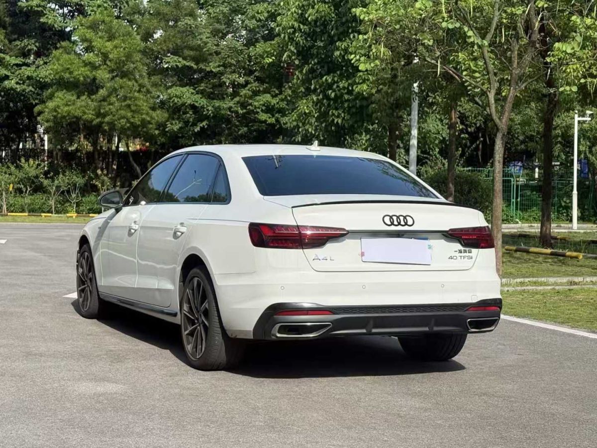 奧迪 奧迪A4L  2023款 35 TFSI 時(shí)尚動(dòng)感型圖片