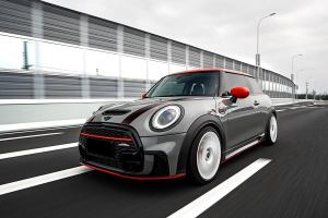 MINI MINI 改款 2.0T COOPER S 經(jīng)典派