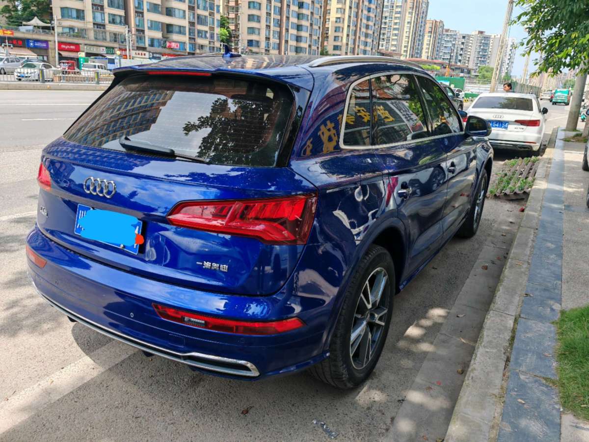 2019年9月奧迪 奧迪Q5L  2018款 40 TFSI 榮享時尚型