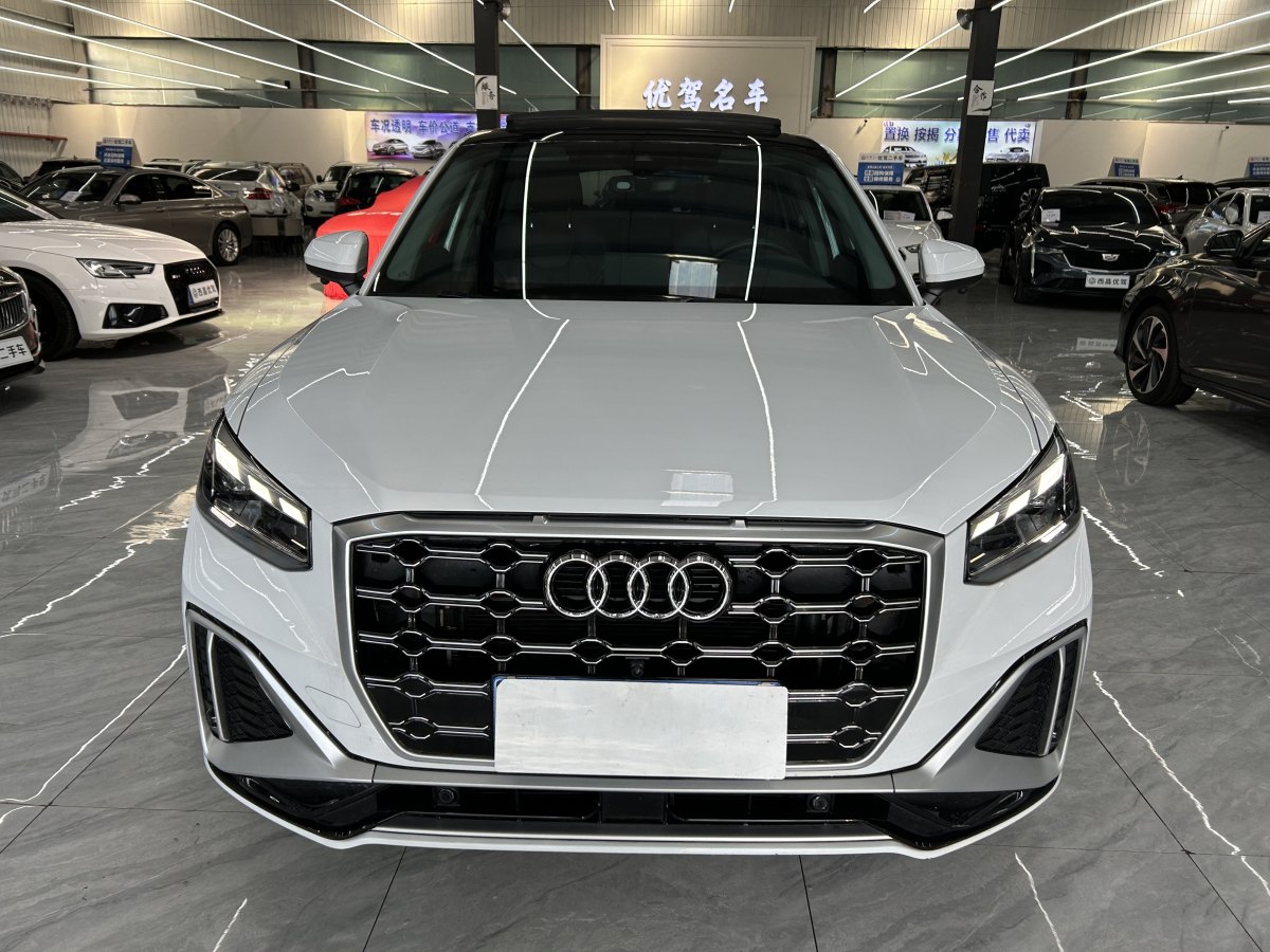 奧迪 奧迪Q2L  2022款 35 TFSI 進(jìn)取致雅型圖片