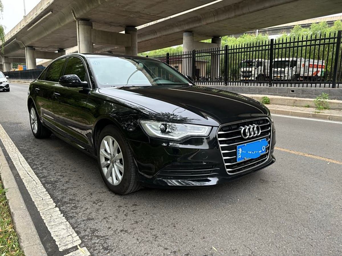 奧迪 奧迪A6L  2014款 TFSI 標(biāo)準(zhǔn)型圖片