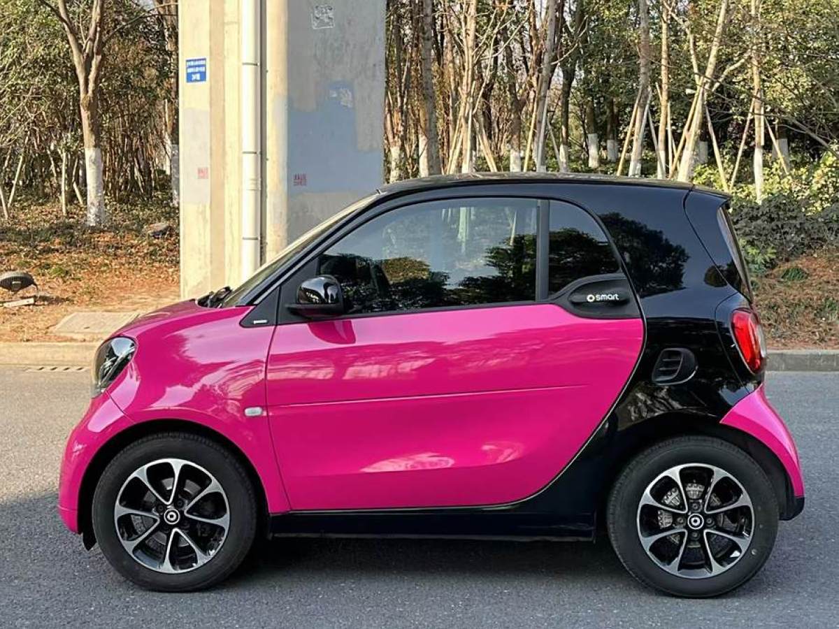 smart fortwo  2015款 1.0L 52千瓦硬頂激情版圖片