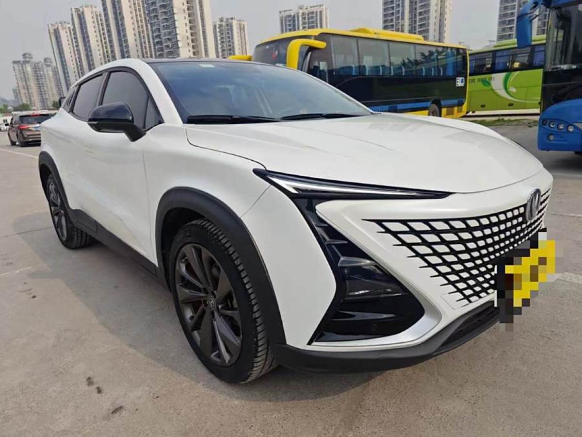 長(zhǎng)安 UNI-T  2020款 1.5T 豪華型圖片