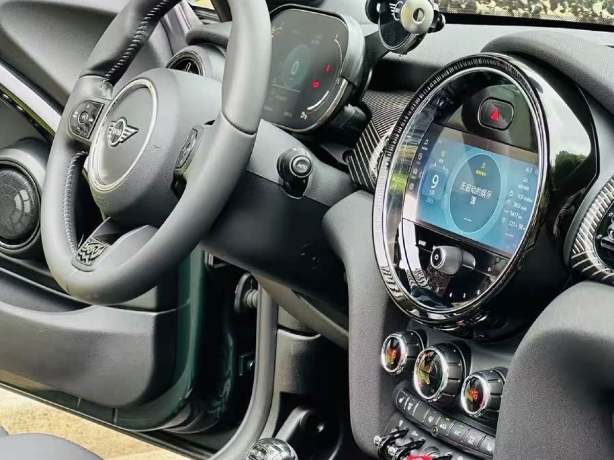 MINI MINI  2023款 2.0T COOPER S CABRIO 執(zhí)迷特別版圖片