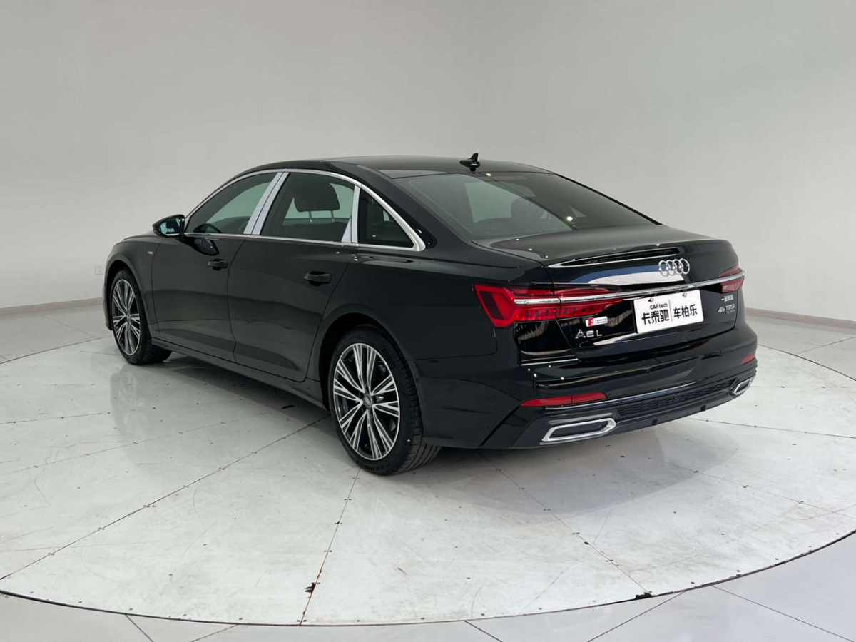 奥迪 奥迪A6L  2021款 45 TFSI quattro 臻选动感型图片