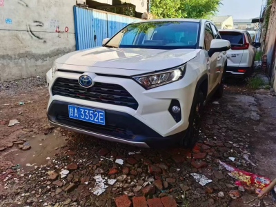 2021年5月 丰田 RAV4荣放 双擎  2.5L CVT四驱精英版图片