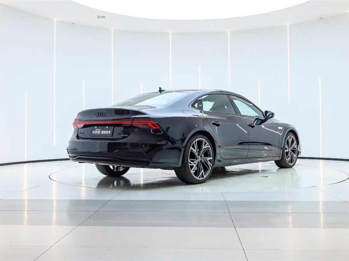 奧迪 奧迪A7L  2023款 45 TFSI quattro S-line 黑武士版圖片