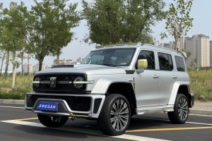 坦克300共創(chuàng) 坦克 2.0T 賽博坦克