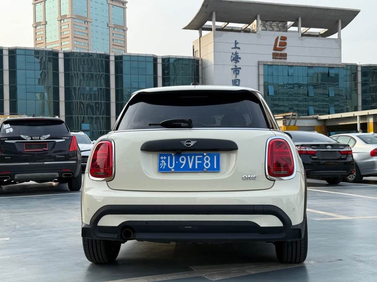 MINI MINI  2022款 改款 1.5T ONE 五門版PLUS圖片