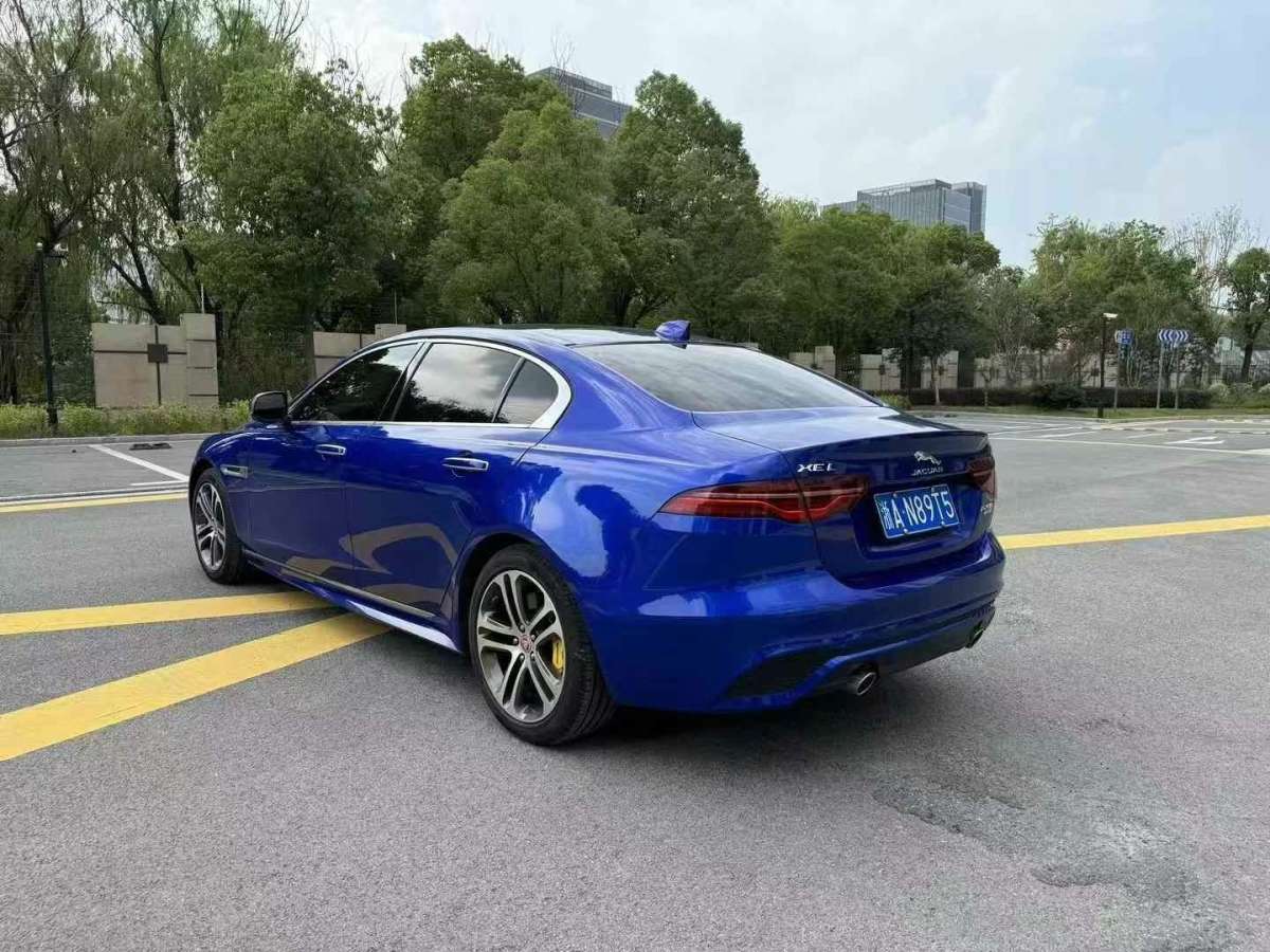 捷豹 XE  2019款 2.0T 300PS 四驱Landmark Edition图片