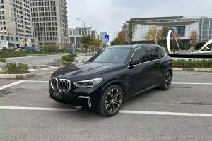 宝马X5 宝马 改款 xDrive 40Li 尊享型M运动套装