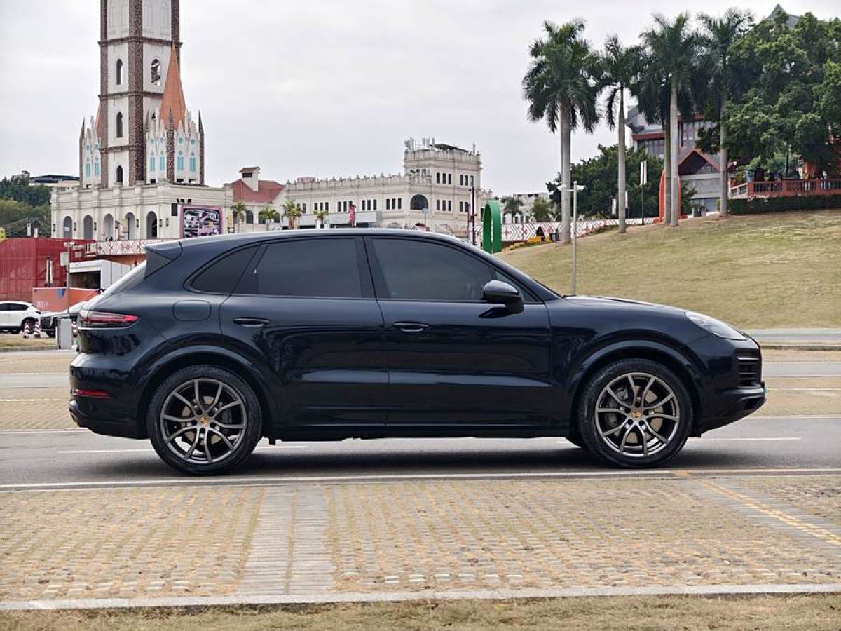 保時(shí)捷 Cayenne  2020款 Cayenne S 2.9T圖片