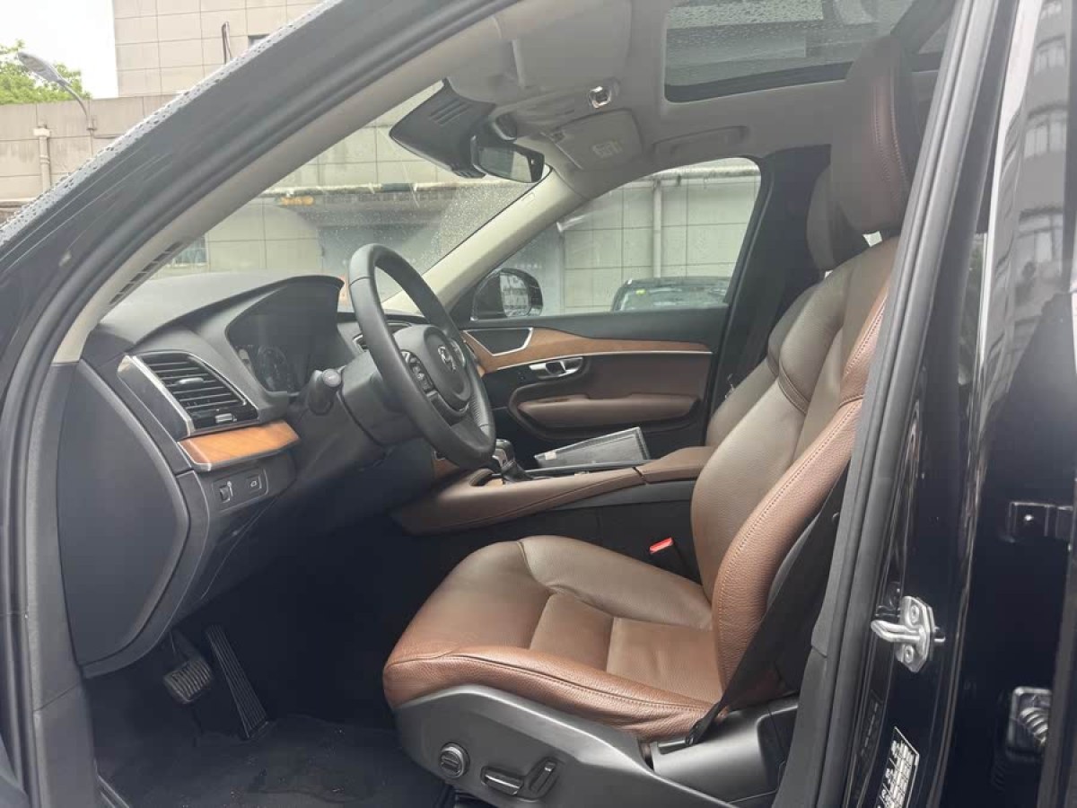 沃爾沃 XC90  2019款  T6 智逸版 7座 國VI圖片