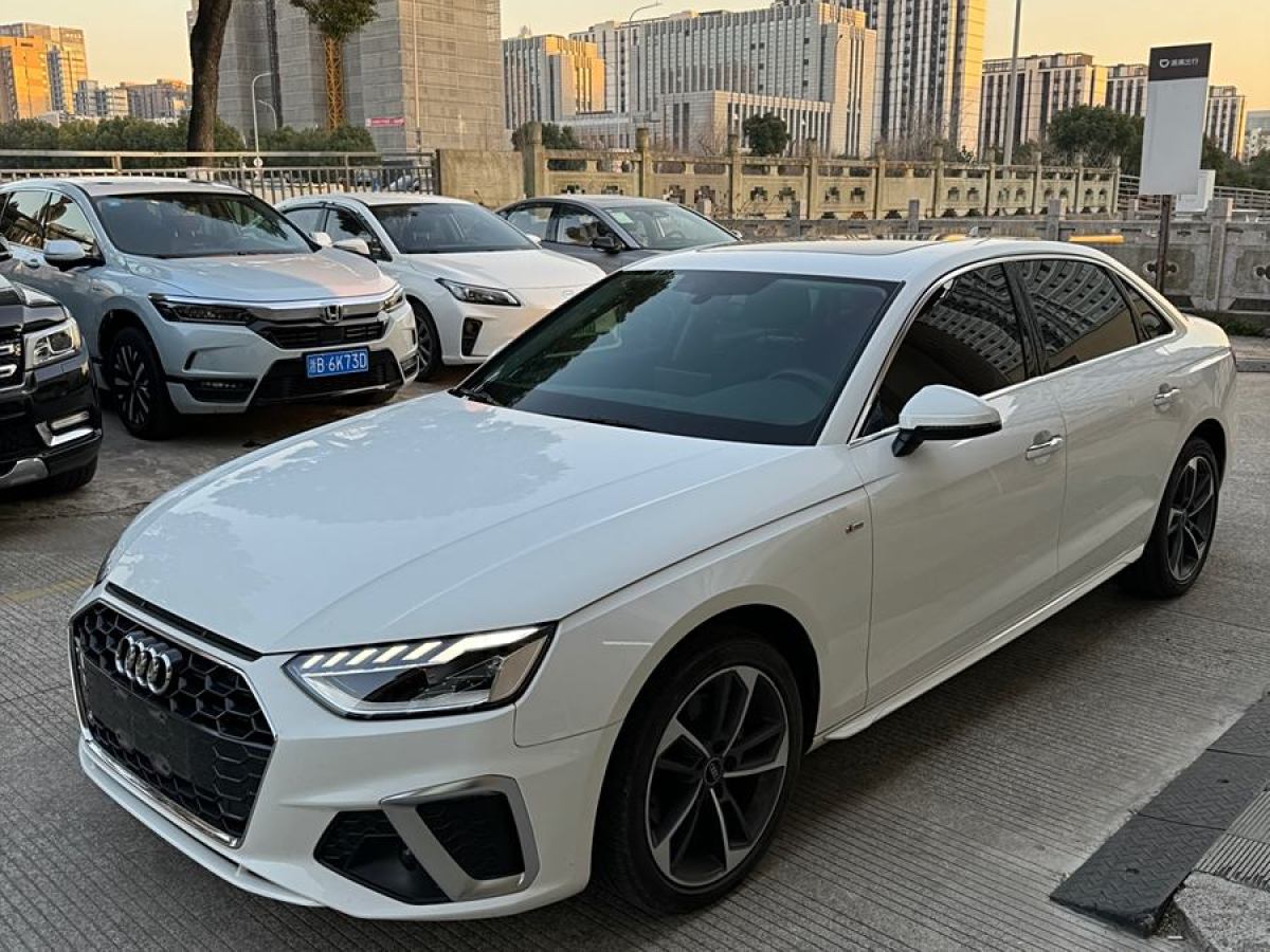 奧迪 奧迪A4L  2022款 40 TFSI 時尚動感型圖片