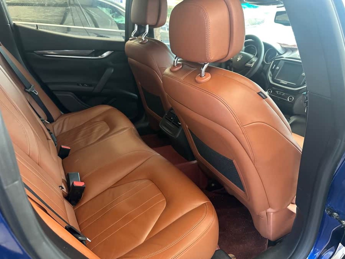 瑪莎拉蒂 Ghibli  2014款 3.0T 標(biāo)準(zhǔn)版圖片