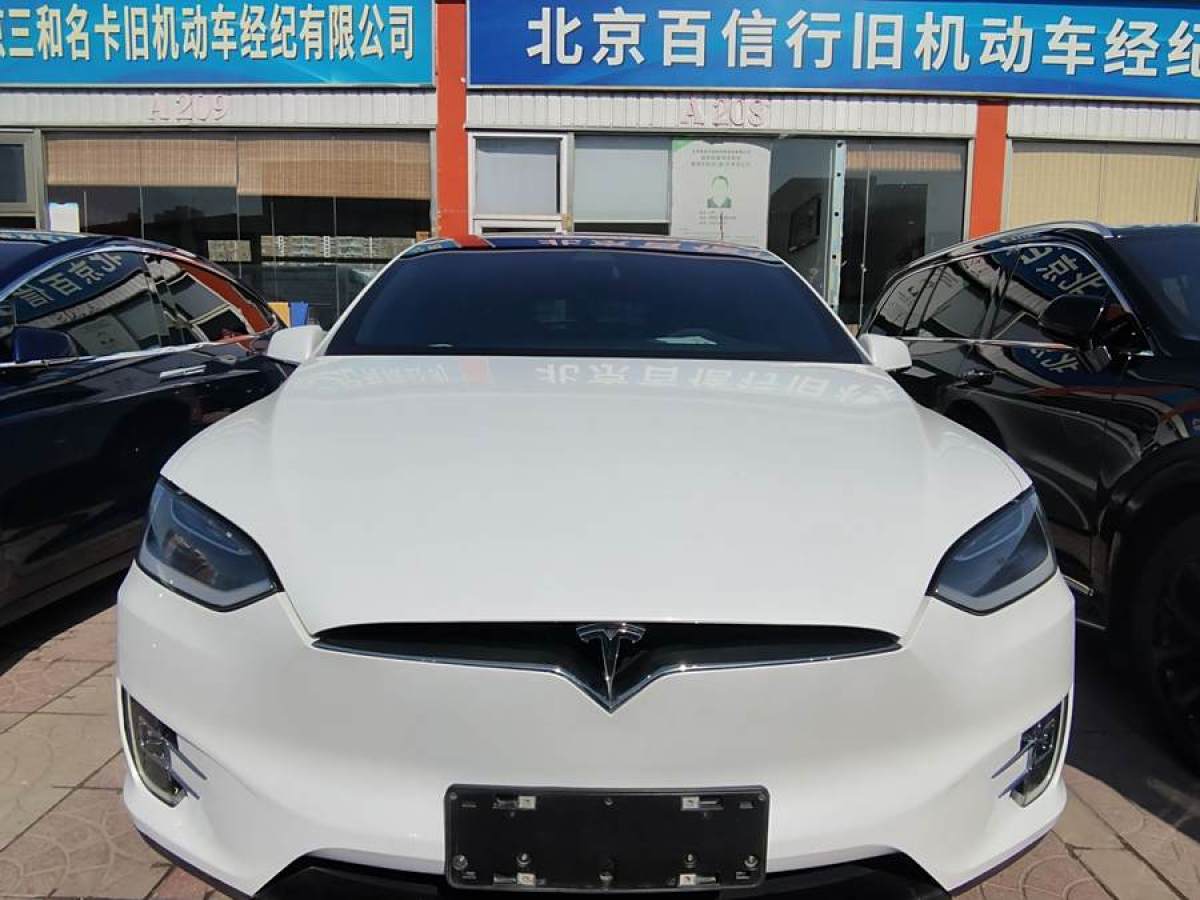 特斯拉 Model X  2016款 Model X 90D圖片