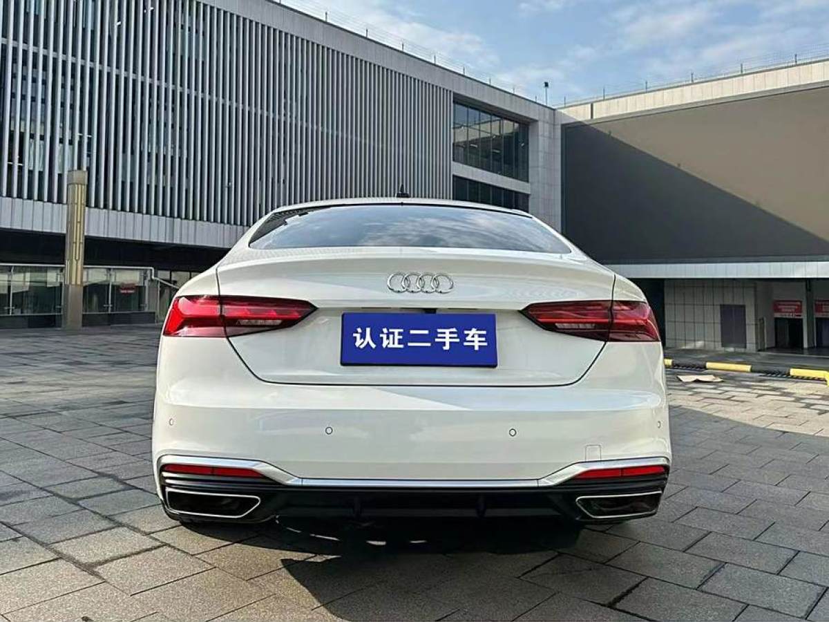 奧迪 奧迪A5  2023款 Sportback 40 TFSI 時(shí)尚動(dòng)感型圖片