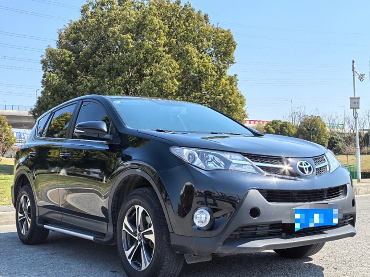 2016年4月豐田 RAV4榮放  2015款 2.0L CVT兩驅(qū)風尚版