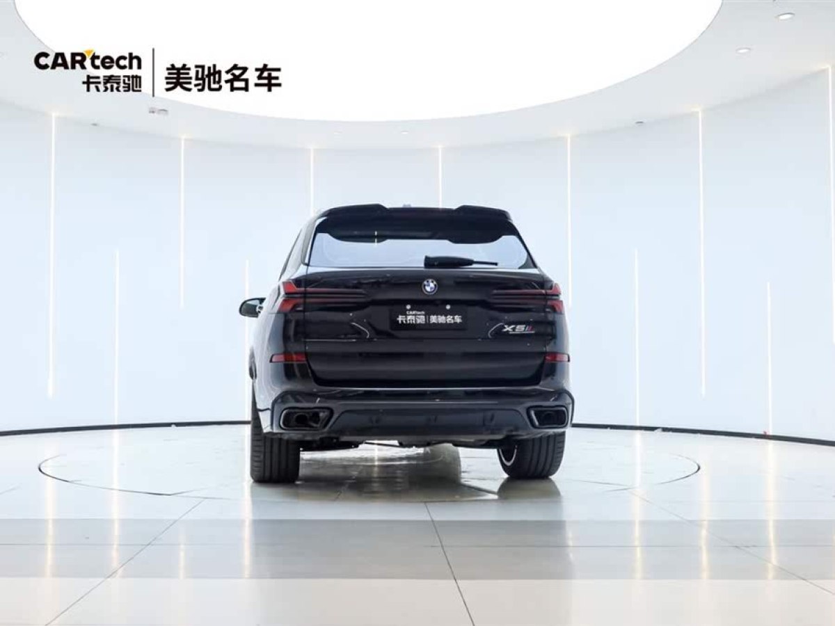 寶馬 寶馬X5  2023款 xDrive 30Li 尊享型M運動曜夜套裝圖片