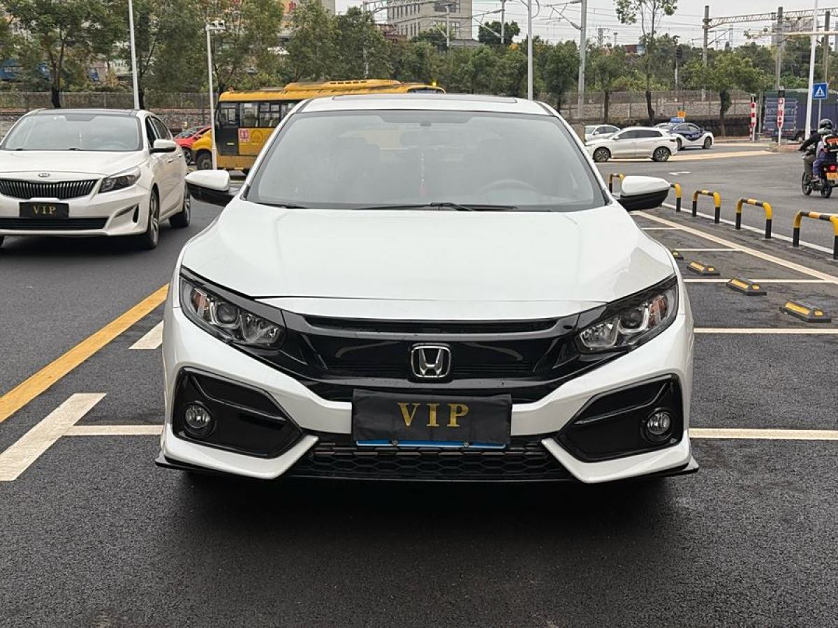 本田 思域  2021款 HATCHBACK 220TURBO CVT新銳控圖片