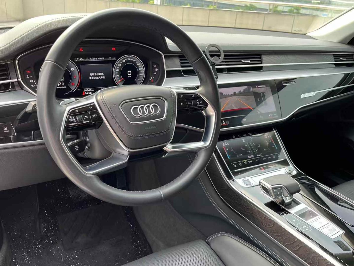 奧迪 奧迪A8  2023款 A8L 60 TFSI quattro圖片