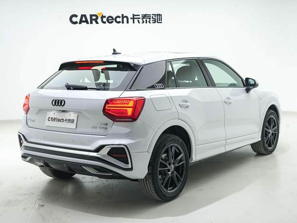 奧迪 奧迪Q2L  2022款 35 TFSI 進取動感型圖片