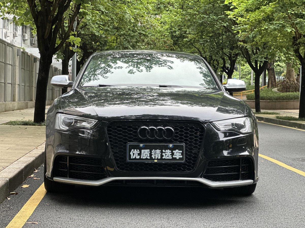 2012年2月奧迪 奧迪S5  2012款 S5 3.0T Sportback