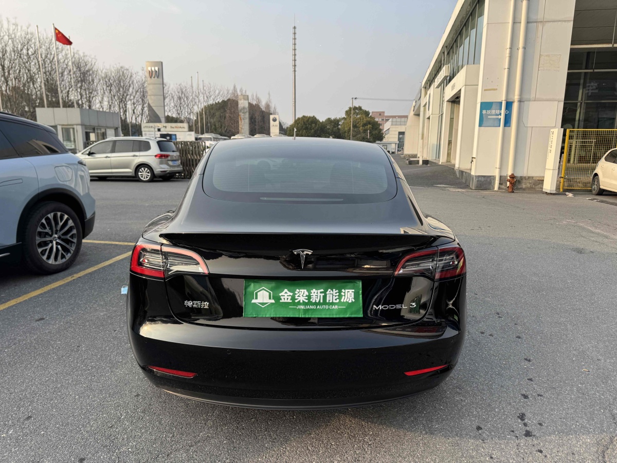 特斯拉 Model Y  2022款 改款 后輪驅(qū)動版圖片