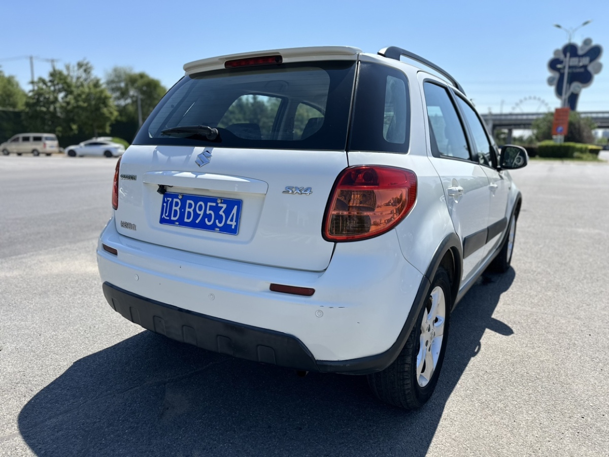 铃木 天语 SX4  2012款 1.6L 自动锐骑型图片