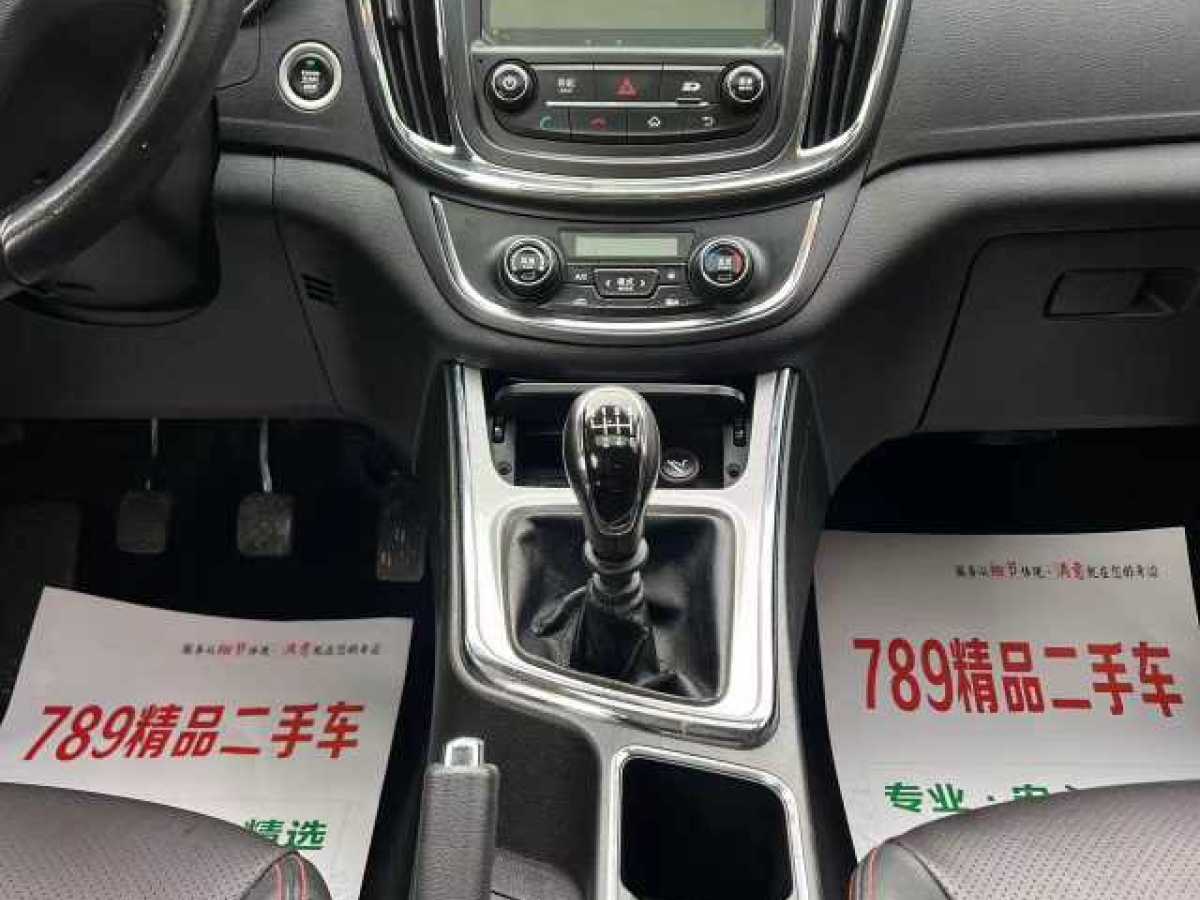 寶駿 560  2015款 1.8L 手動豪華型圖片