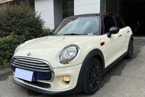 MINI MINI 1.5T COOPER Fun 五门版