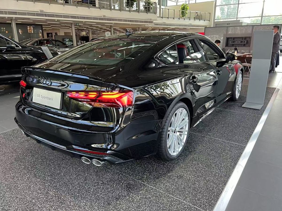 2024年10月奧迪 奧迪S5  2024款 S5 3.0T Sportback