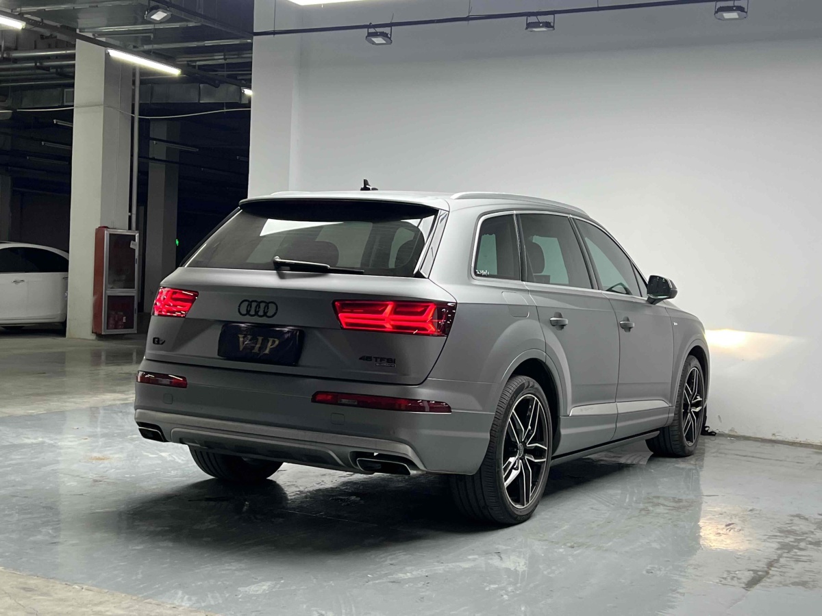 奧迪 奧迪Q7  2016款 40 TFSI S line運(yùn)動型圖片