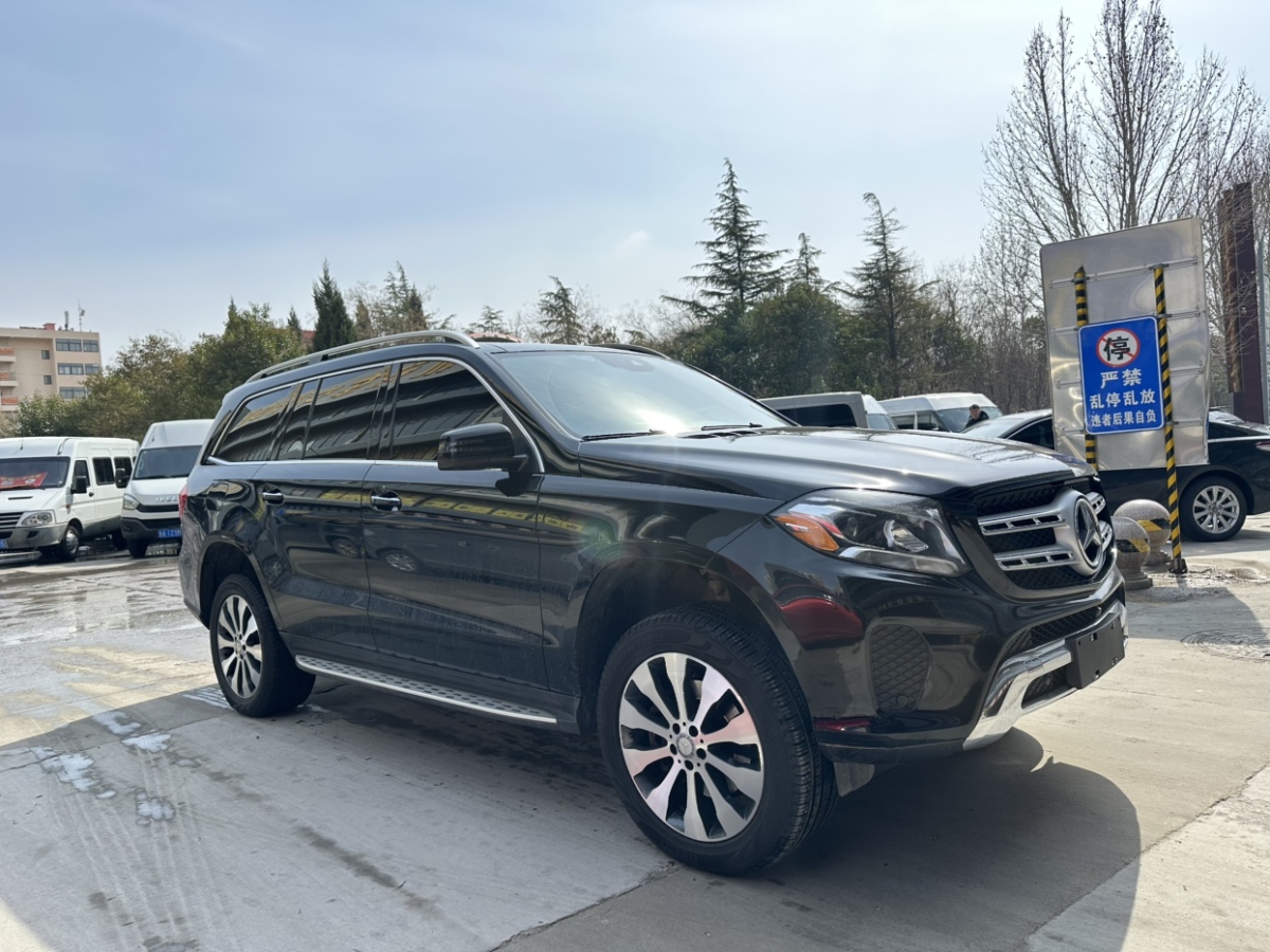 奔馳 奔馳GLS  2018款 GLS450 4MATIC 3.0T 美規(guī)版圖片