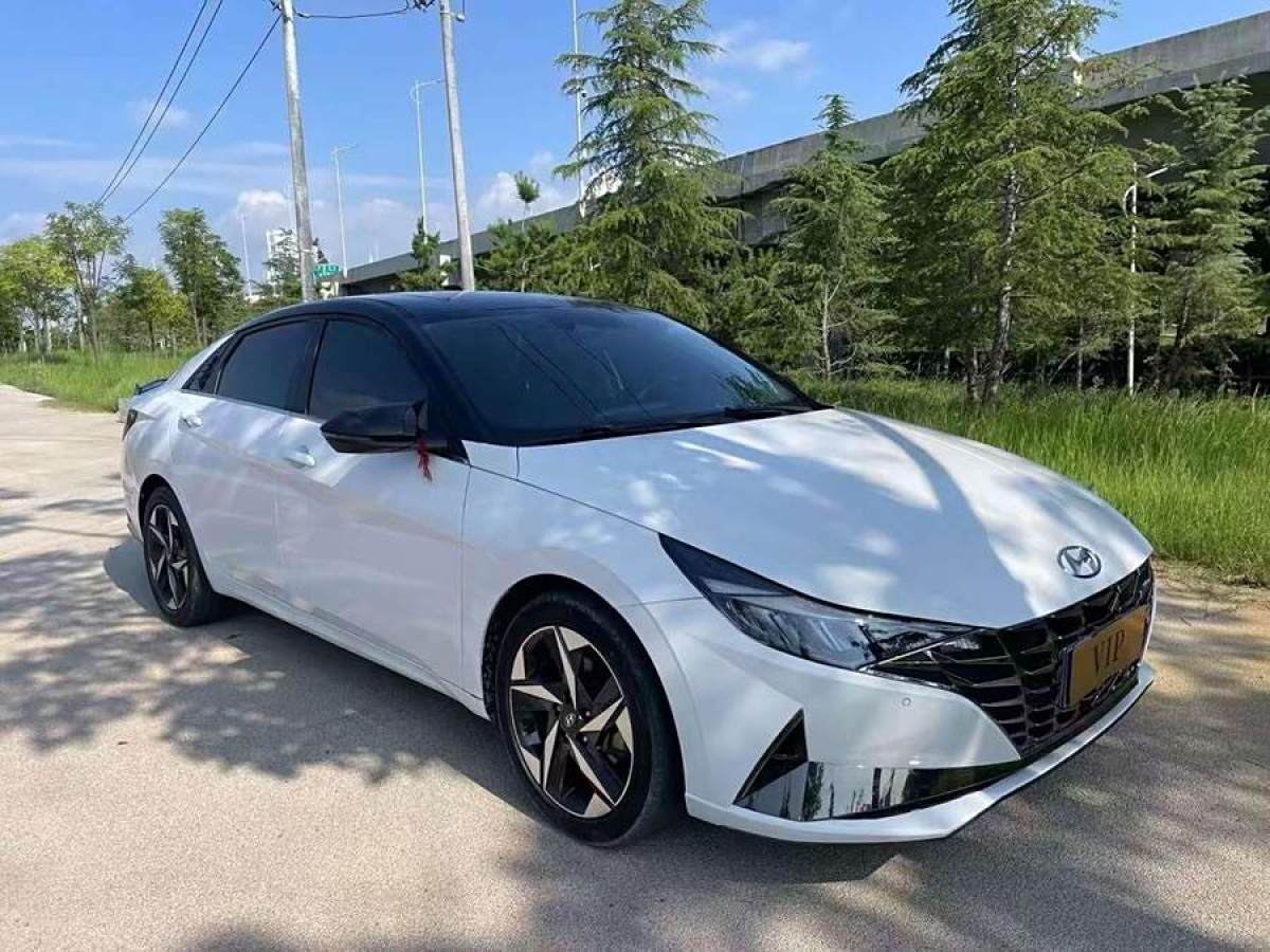 現(xiàn)代 伊蘭特  2022款 1.5L CVT LUX尊貴版圖片