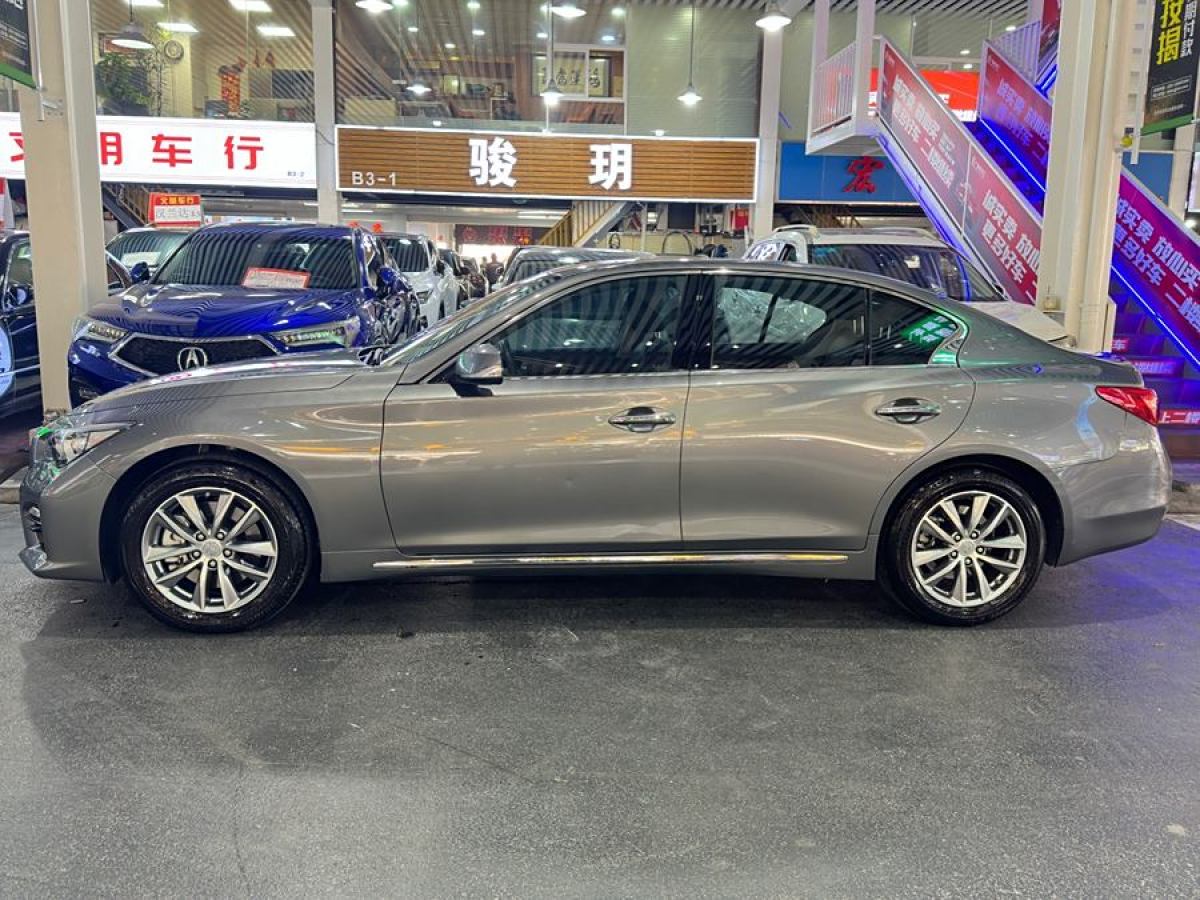 英菲尼迪 Q50L  2016款 2.0T 悅享版圖片