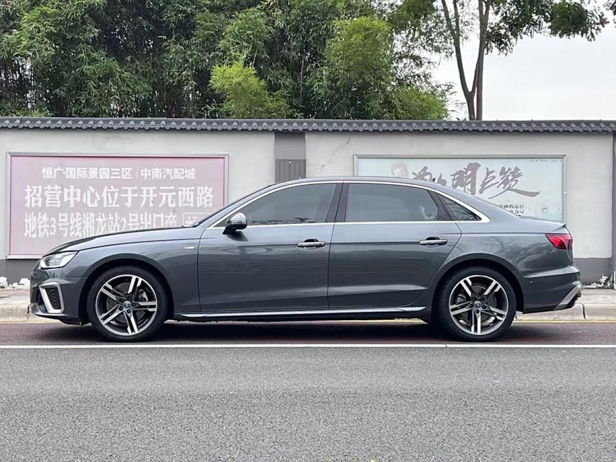 奧迪 奧迪A4L  2020款 40 TFSI 豪華動感型圖片