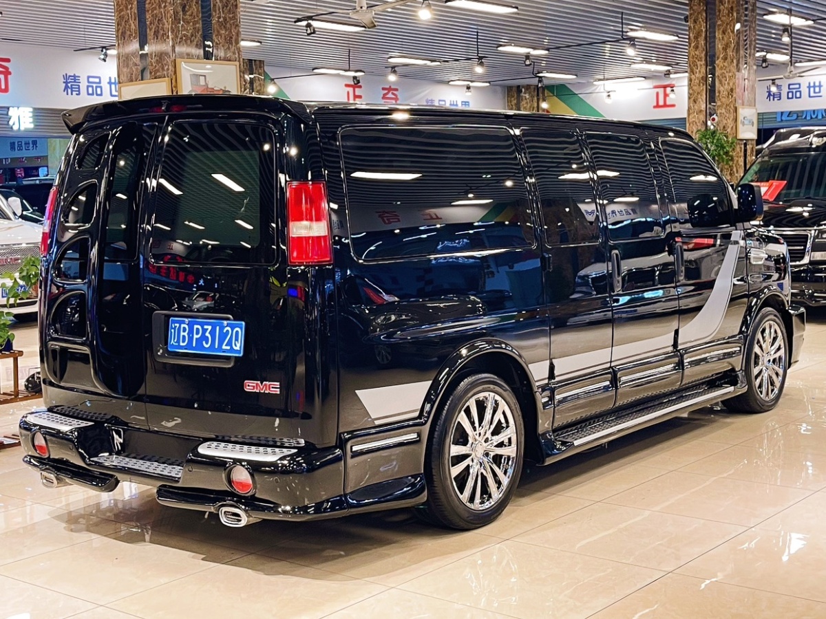 GMC SAVANA  2015款 5.3L 四驅(qū)行政版圖片