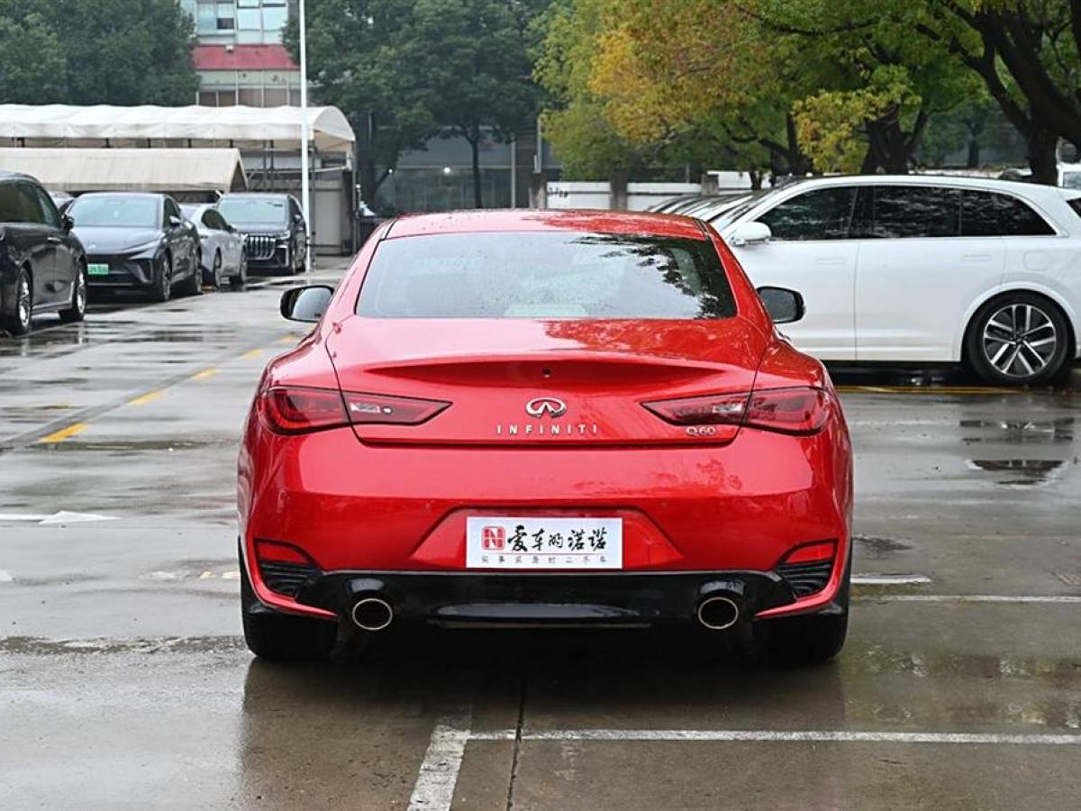 英菲尼迪 Q60  2019款 2.0T 豪華版圖片