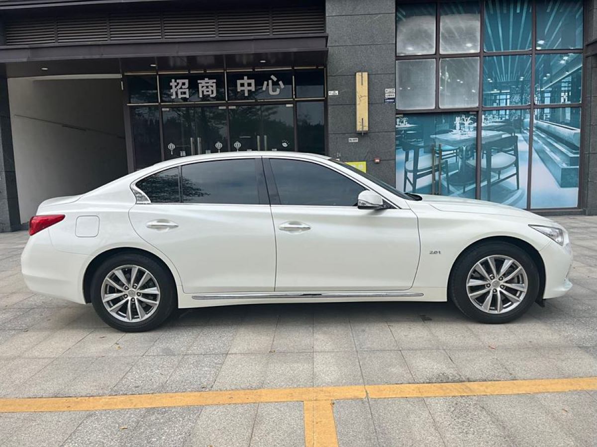 英菲尼迪 Q50L  2015款 2.0T 悅享版圖片