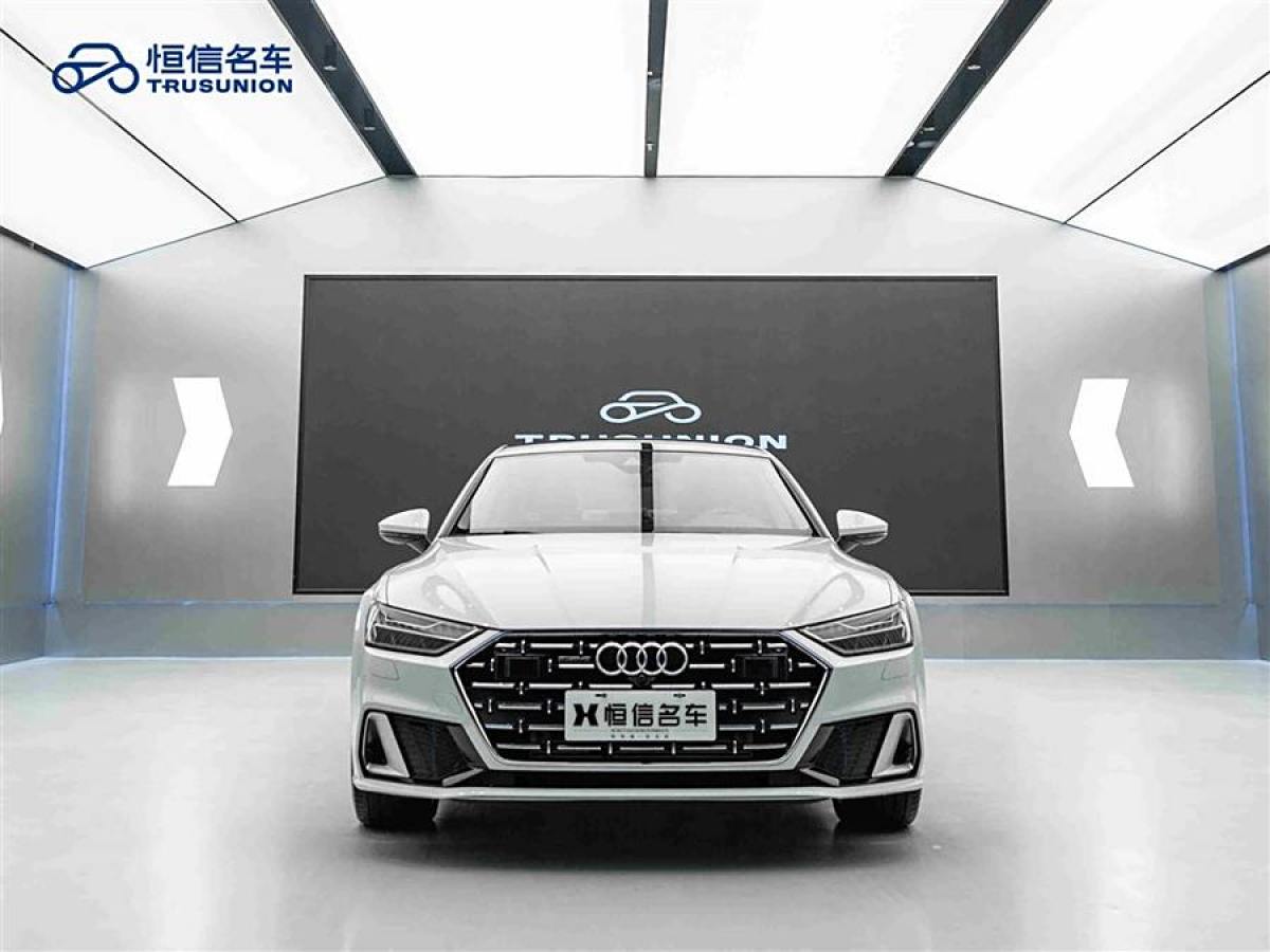 奧迪 奧迪A7L  2022款 45 TFSI quattro S-line 圣騎士圖片